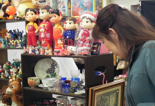 ♢骨董品♢置物♢ Amazon.co.jp: 太公望の魚釣り おもしろい 置物 オブジェ 開運 仕事運